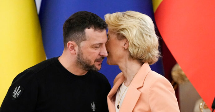 Intesa tra ambasciatori Ue sulle nuove sanzioni alla Russia e il prestito da 90 miliardi all’Ucraina: decisivo il ripristino dell’oleodotto Druzhba