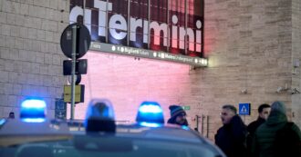 Copertina di Roma, cinque aggressioni in una notte contro senzatetto stranieri: denunciati tre giovani. Avevano anche una copia del Mein Kampf