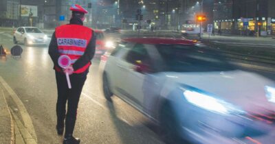 Copertina di Ubriachi alla guida: per chi è condannato da oggi è obbligatorio montare l’alcolock