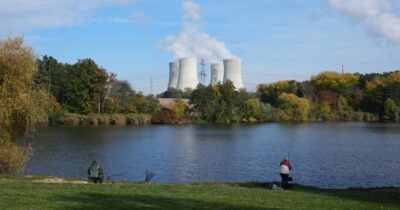Copertina di “Nelle contee Usa più vicine alle centrali nucleari tassi di mortalità per cancro più elevati rispetto a quelle più lontane”