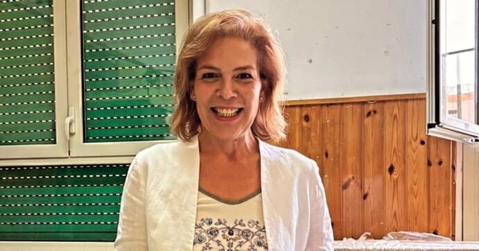L’ex M5s Daniela Rondinelli entra in Forza Italia: “Giornata bellissima, orgogliosa di dare il mio contributo”