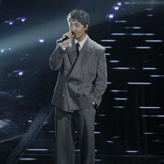 “Guardare video porno in coppia? Sì, i miei preferiti sono quelli amatoriali, ma se sono troppo brutti…”: Fulminacci a tinte ‘hot’