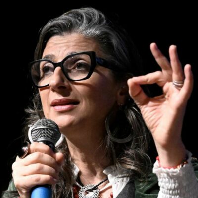 Copertina di Giudice Usa sospende le sanzioni di Trump a Francesca Albanese: “È repressione di espressioni sgradite”
