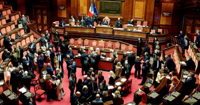 Ora è legge: Sì del senato (con la fiducia)