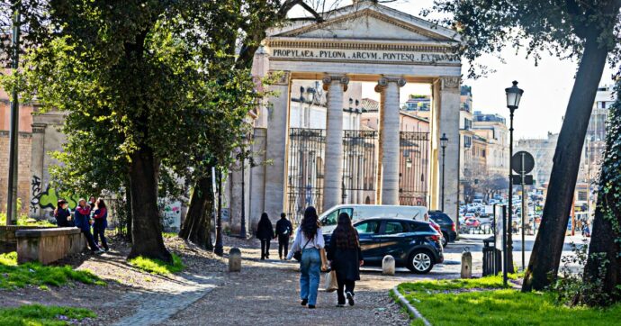 Tentato stupro a Roma, la studentessa aggredita: “Non so se mi riprenderò. Credevo di morire lì”