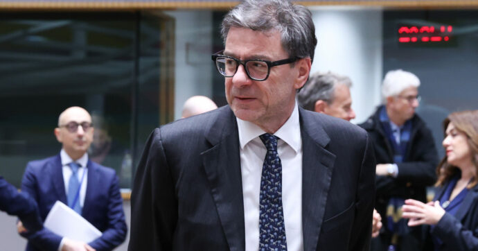 Evasione, torna la promessa di usare i dati “in chiave predittiva” per scovare chi non paga. Controlli mirati grazie all’IA