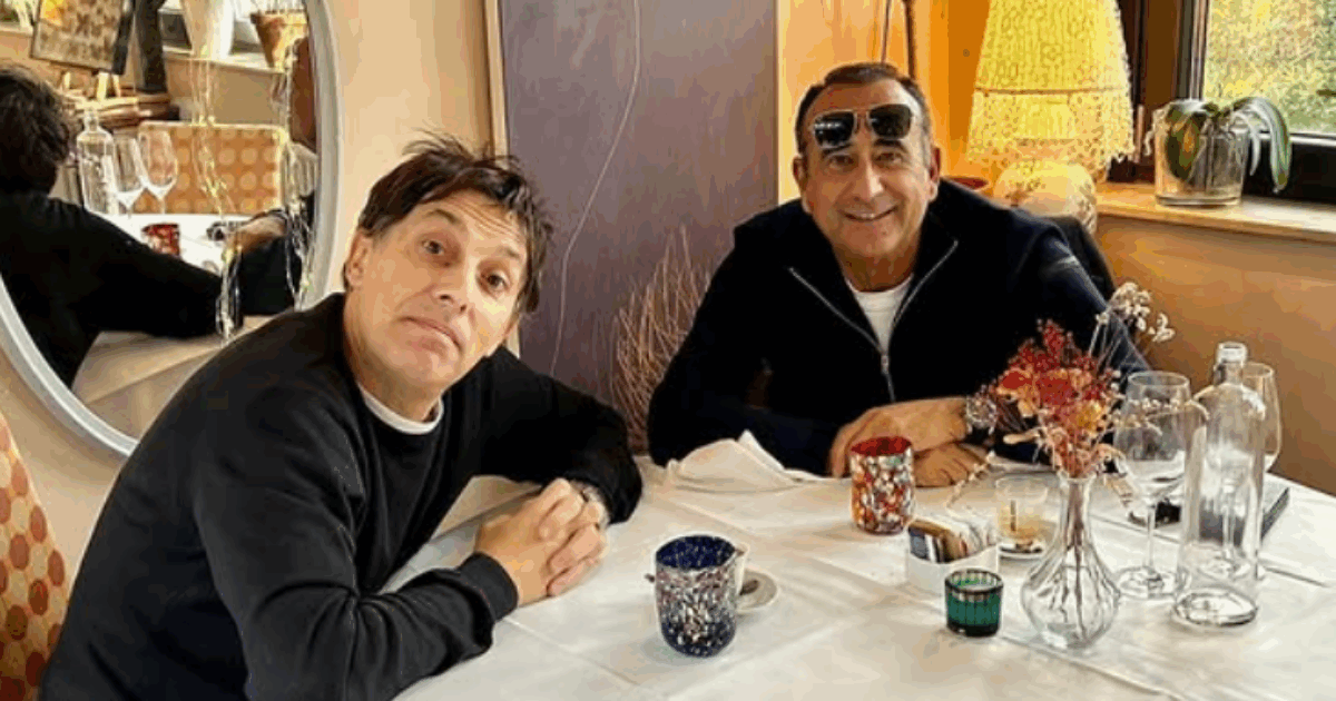 Chi è Ubaldo Pantani co-conduttore della terza serata di Sanremo 2026: da Lapo Elkann ad Allegri e Buffon, tutte le sue parodie più celebri