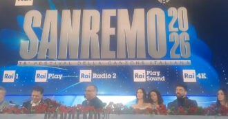 Copertina di “Achille Lauro non ha presentato Fedez per evitare l’incontro? Casuale, un refuso di una vecchissima scaletta”: Carlo Conti risponde sul “giallo” del cambio all’ultimo secondo