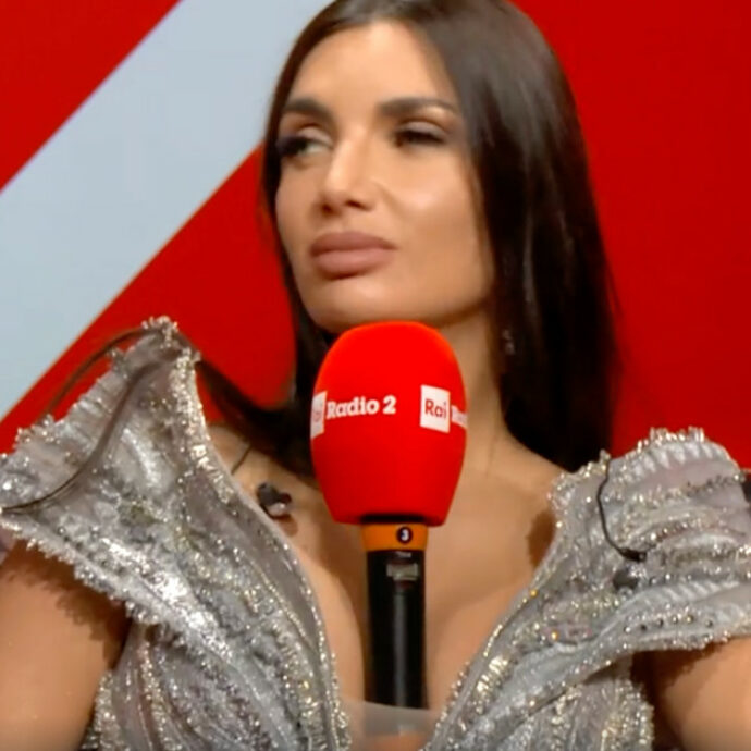 “Non ho voglia di bombare, sono troppo stanca, se mio marito mi spompa non canto più. La mia pa**era è in vacanza”: Elettra Lamborghini senza freni a Sanremo