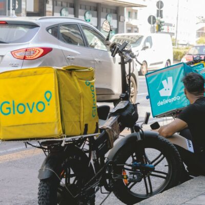 Copertina di Tutele ancora deboli per i rider nonostante il decreto: subordinazione non automatica e sanzioni ridotte