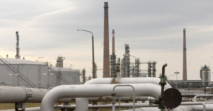 Il petrolio e la “battaglia per l’Amicizia”: Orban sfida l’Europa dopo l’interruzione del greggio russo