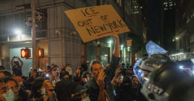 Copertina di New York, l’Ice arresta una studentessa azera, il sindaco Mamdani chiede a Trump di liberarla. I federali: “Il permesso di studio era stato revocato dall’amministrazione Obama”