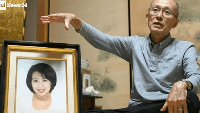 Paga 20 anni di affitto nella vecchia casa per scoprire chi ha ucciso sua moglie (e ci riesce): “Non era ossessione, ma voglia di farle giustizia”