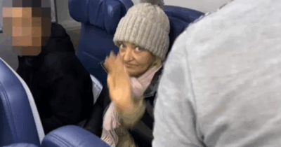 Copertina di “Ha superato i controlli senza passaporto né biglietto e si è imbarcata sull’aereo nascondendosi in bagno”: fermata a Malpensa