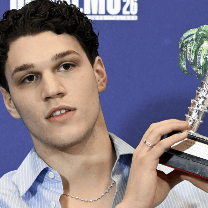 Sanremo 2026, il vincitore Nicolò Filippucci: “Maria De Filippi importante nel mio percorso. È importante ricevere le porte chiuse in faccia, utili anche nella vita”