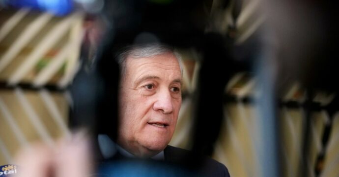 Il Tajani cronista contro Falcone: “Spinto dai partiti e poi beatificato”