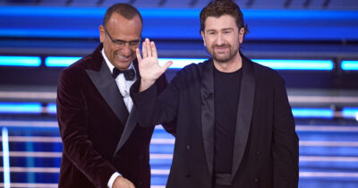 Copertina di Sanremo 2026 | Nella serata cover ho visto grande ‘spettacolo’, il volenteroso Siani ce la mette tutta ma…