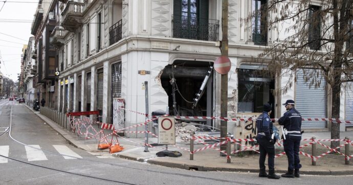 Tram deragliato a Milano, le indagini della procura sul sistema automatico di frenata. Sarà disposta consulenza cinematica