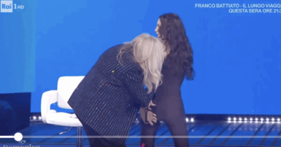 Copertina di “Oddio ma quella è la mia patong! Mara, te gusta la mangusta?”. Elettra Lamborghini senza freni a Domenica In Sanremo. Masini: “Tra me e Fedez c’è affetto, da uomini”