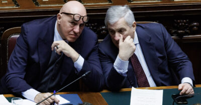 Copertina di Iran, Tajani e Crosetto in audizione per l’informativa urgente: la diretta video