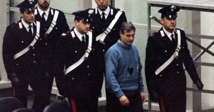 Morto a Milano il boss di Cosa Nostra Nitto Santapaola: era detenuto al 41 bis e aveva 87 anni