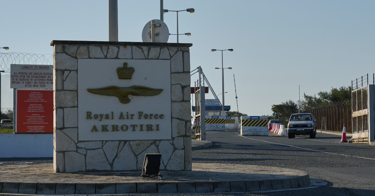 Attacco all’Iran, drone Shahed colpisce base aerea britannica a Cipro. Von der Leyen: “Ue a fianco degli Stati membri” Attacco all’Iran, drone Shahed colpisce base aerea britannica a Cipro. Von der Leyen: “Ue a fianco degli Stati membri”