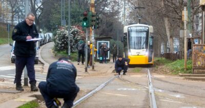 Copertina di Tram deragliato: l’autista non sarà il solo indagato