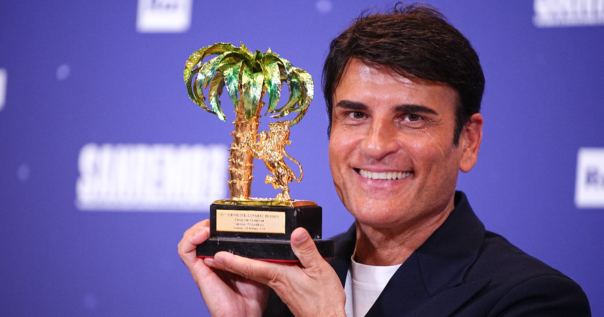 sal da vinci dice s236 all8217eurovision ma spunta il tour americano con fausto leali al via la stessa sera che cosa succeder224 da Ilfattoquotidiano.it sal da vinci dice s236 all8217eurovision ma spunta il tour americano con fausto leali al via la stessa sera che cosa succeder224