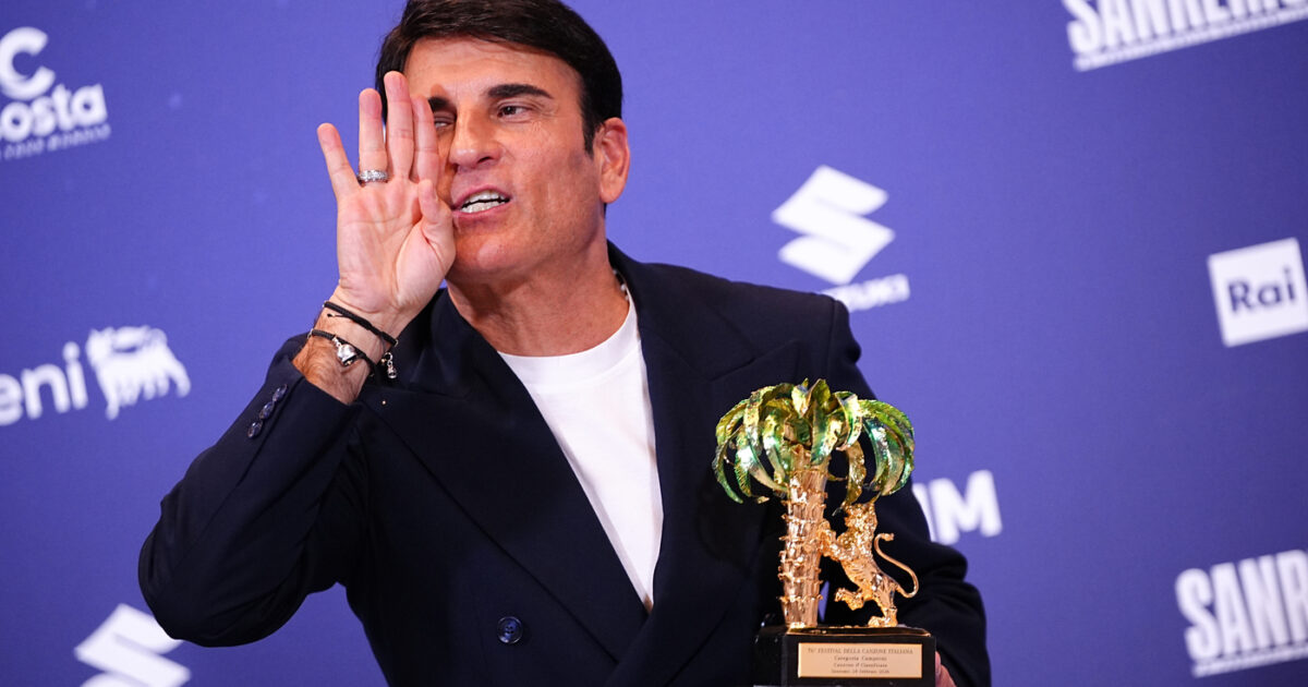 sal da vinci pronto per essere festeggiato dalla sua napoli chiesto alla questura il supporto per la sicurezza dall8217aeroporto a casa sua