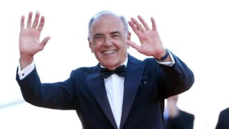 “L’aumento dei prezzi delle camere d’albergo, dell’affitto degli appartamenti, dei costi di bar e ristoranti è al limite della speculazione, oltre a essere moralmente vergognoso”: così Alberto Barbera sul Lido di Venezia