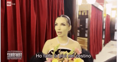 Copertina di “Ho fatto la pipì nel cestino, non sapevo dove farla. Tanto ne avevo poca, mi sono seduta ed era anche comodo”: la confessione di Elettra Lamborghini su Rai 1
