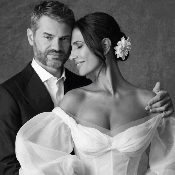 E’ crisi tra Roberta Morise ed Enrico Bartolini? “Vivono già in case separate, situazione burrascosa”: l’indiscrezione a pochi mesi dalla nascita del secondo figlio