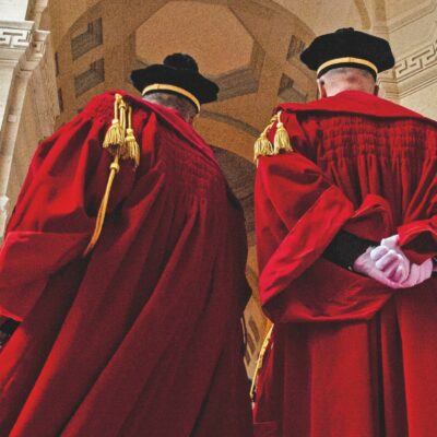 Copertina di Nordio salva-indagati: “Con il Sì al referendum allentiamo l’arresto preventivo”