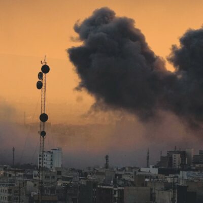 Copertina di Iran: Emirati e Qatar pronti al contrattacco. È il piano Khamenei