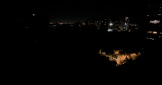 Copertina di Blackout totale in Iraq: tutto il Paese è al buio dopo gli attacchi iraniani. Le immagini