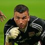 Copertina di La trovata di Anthony Lopes per permettere ai compagni di dissetarsi e mangiare datteri | Domeniche Bestiali