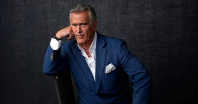 Copertina di “Ho un cancro curabile, ma non guaribile, è stato uno choc”: l’annuncio di Bruce Campbell, attore de “La casa”
