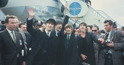 Copertina di 60 anni fa i Beatles finirono al rogo perché anticristiani