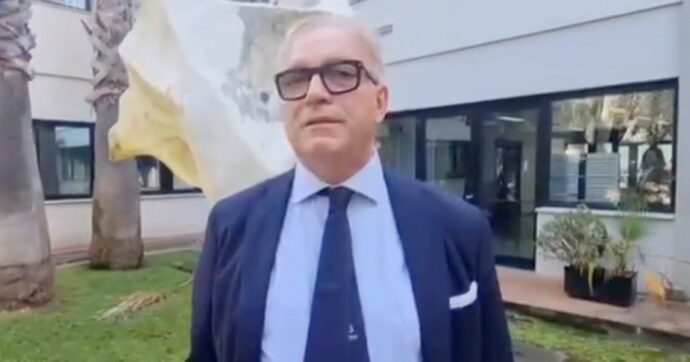 Elkann vende ‘La Stampa’ a Leonardis