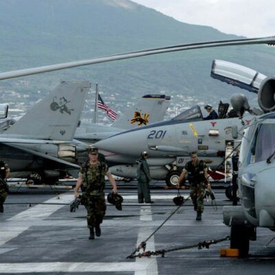 Copertina di Attacco all’Iran, ok alle basi americane e alle armi per gli Emirati: il governo si piega agli Usa e ora ci trascina in guerra