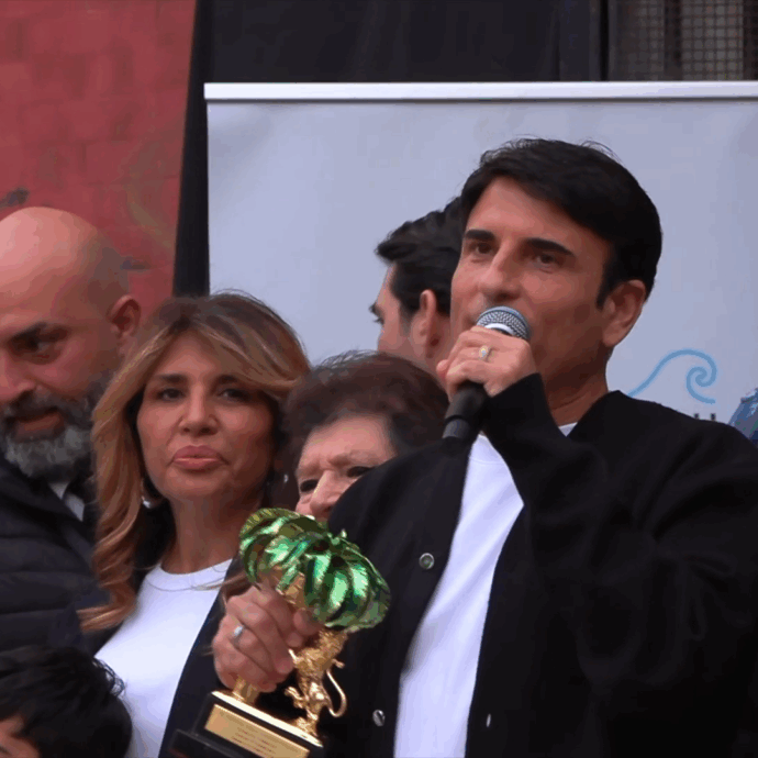 Sal da Vinci: “Critiche alla mia canzone? Provocazioni per qualche like in più, io parlo d’amore” – Video