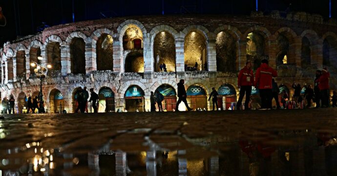 Paralimpiadi, oggi la cerimonia di apertura senza portabandiera all’Arena di Verona: orario, dove vederla e ospiti