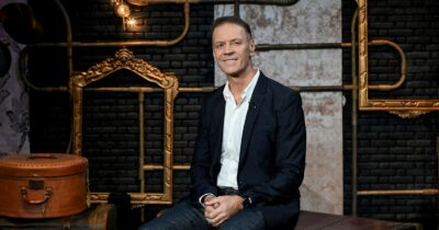 Copertina di Siffredi denuncia 16 pornoattrici e due autori Iene