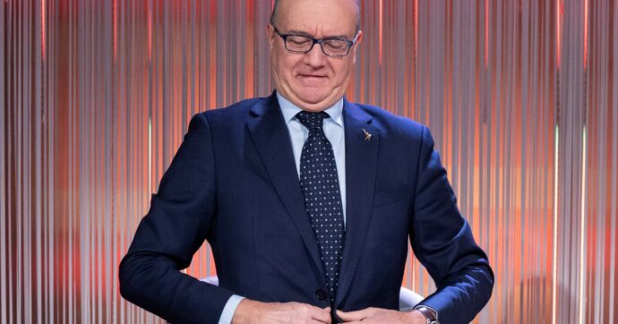 Carta  insegnanti, maxi taglio da 120 euro:  “I diritti garantiti a spese dei docenti stessi”