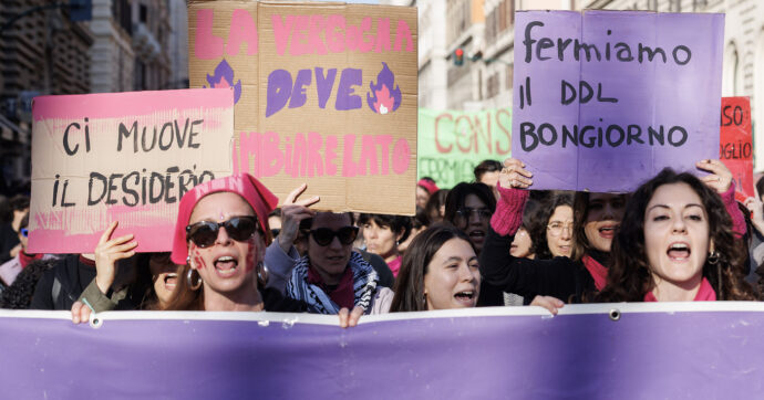 8 marzo, le occasioni mancate del governo Meloni per le donne: congedo parentale, ddl Stupro, caregiver e prevenzione della violenza