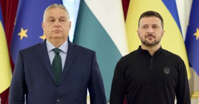 Copertina di L’Europa manda altre navi e armi Zelensky minaccia Orbán per gli aiuti