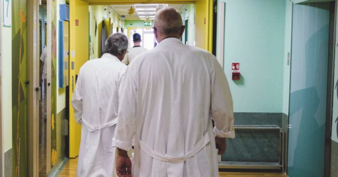 Sanità del Lazio, il gettonista record colpisce ancora:  35 mila € solo a gennaio 2026