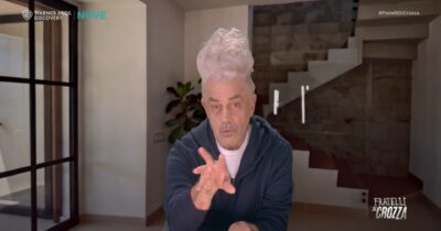 Copertina di Crozza-Schettini e la scuola del futuro: “Cari studenti, buttate gli smartphone. A meno che non seguiate me su YouTube”