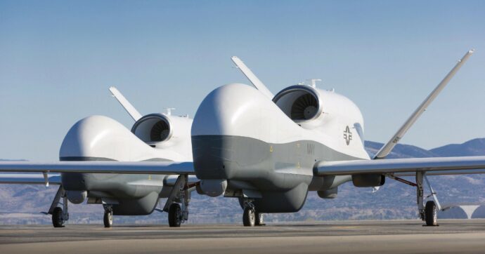 “Consentire il sorvolo e l’uso delle basi rende l’Italia complice dell’aggressione”