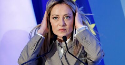 Copertina di In Iran è una “guerra sciagurata”: pure i Berlusconi mollano Meloni